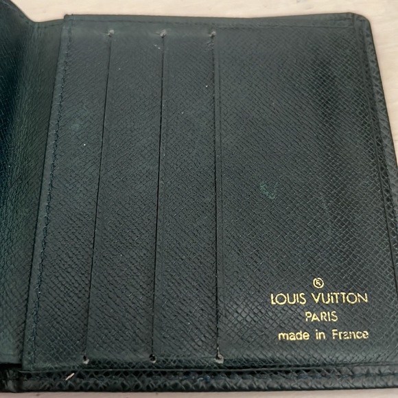 Louis Vuitton Wallet. Green. - Picture 7 of 8